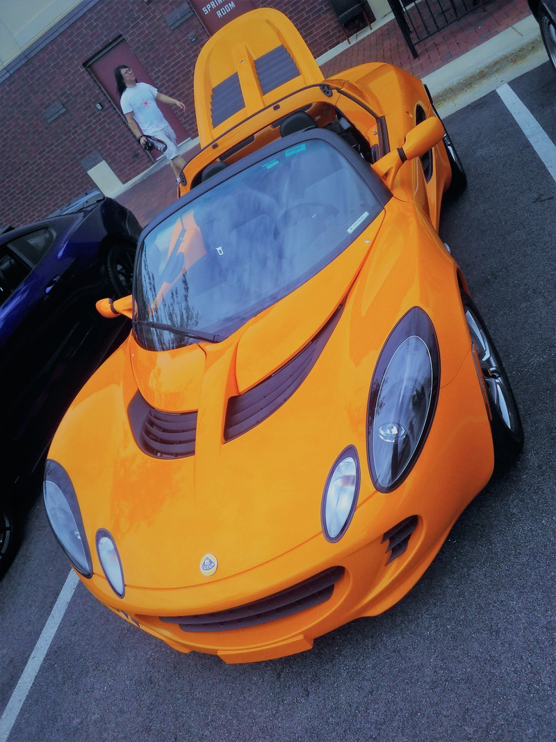 Illustration for article titled Massive Photo Dump of Cool Cars I took Pictures of